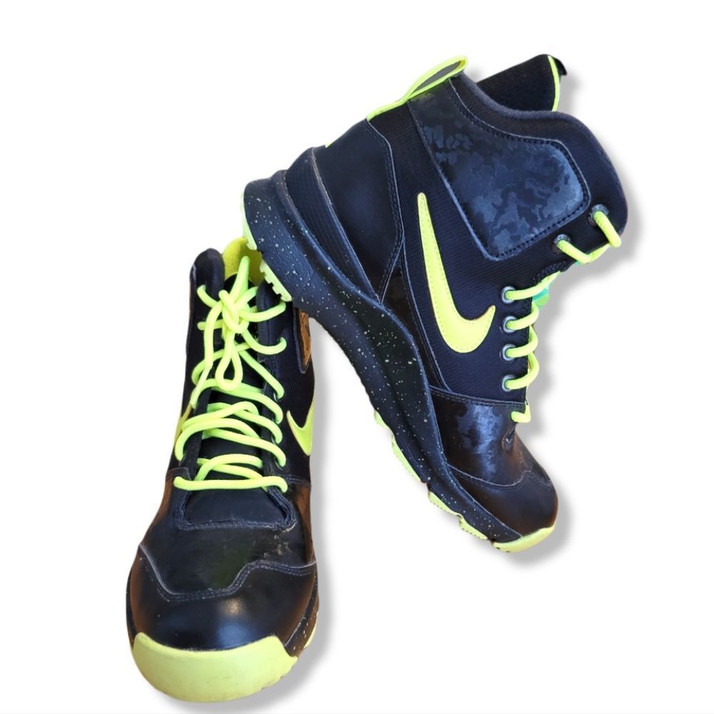 Nike stasis acg(gs) black and yellow sneaker boot - Picture 2 of 7